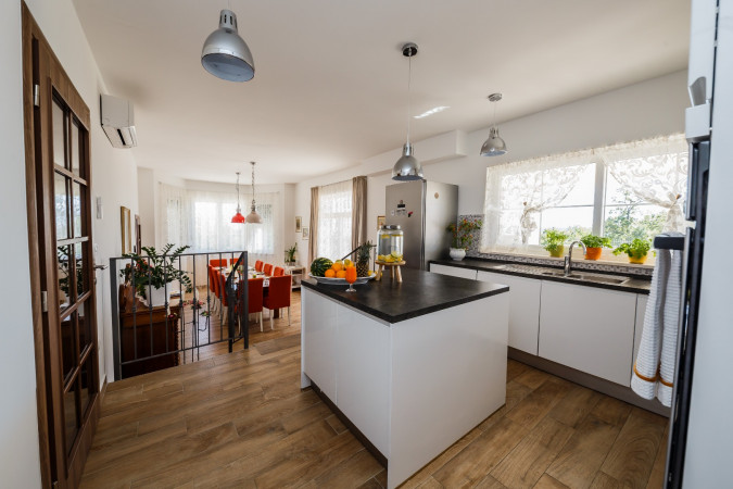Prizemlje, Villa Kosta s bazenom, Ka&scaron;tel Novi, Split Rudine, Ka&scaron;tel Novi