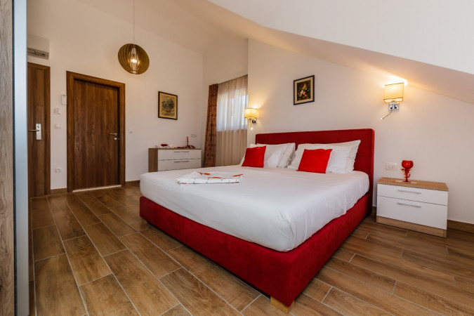Soba 4 & 5, Villa Kosta s bazenom, Ka&scaron;tel Novi, Split Rudine, Ka&scaron;tel Novi