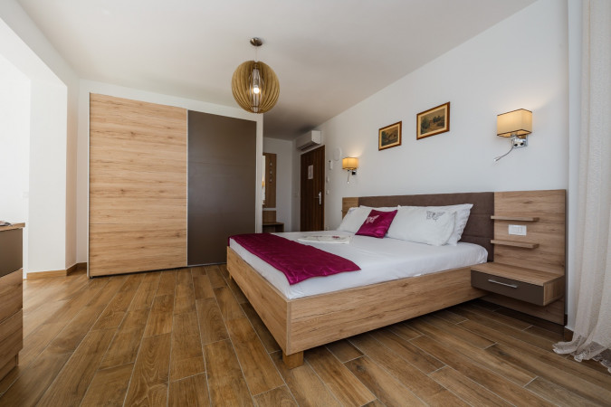 Soba 2, Villa Kosta s bazenom, Ka&scaron;tel Novi, Split Rudine, Ka&scaron;tel Novi