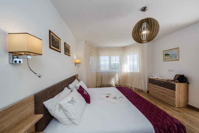 Soba 2, Villa Kosta s bazenom, Ka&scaron;tel Novi, Split Rudine, Ka&scaron;tel Novi
