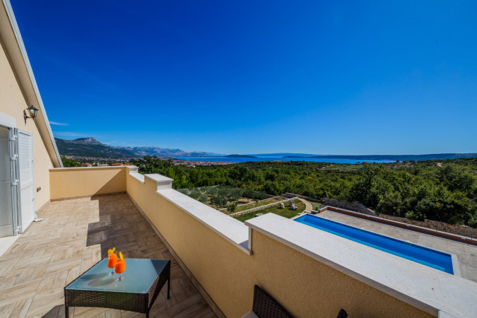Soba 4 & 5, Villa Kosta s bazenom, Ka&scaron;tel Novi, Split Rudine, Ka&scaron;tel Novi